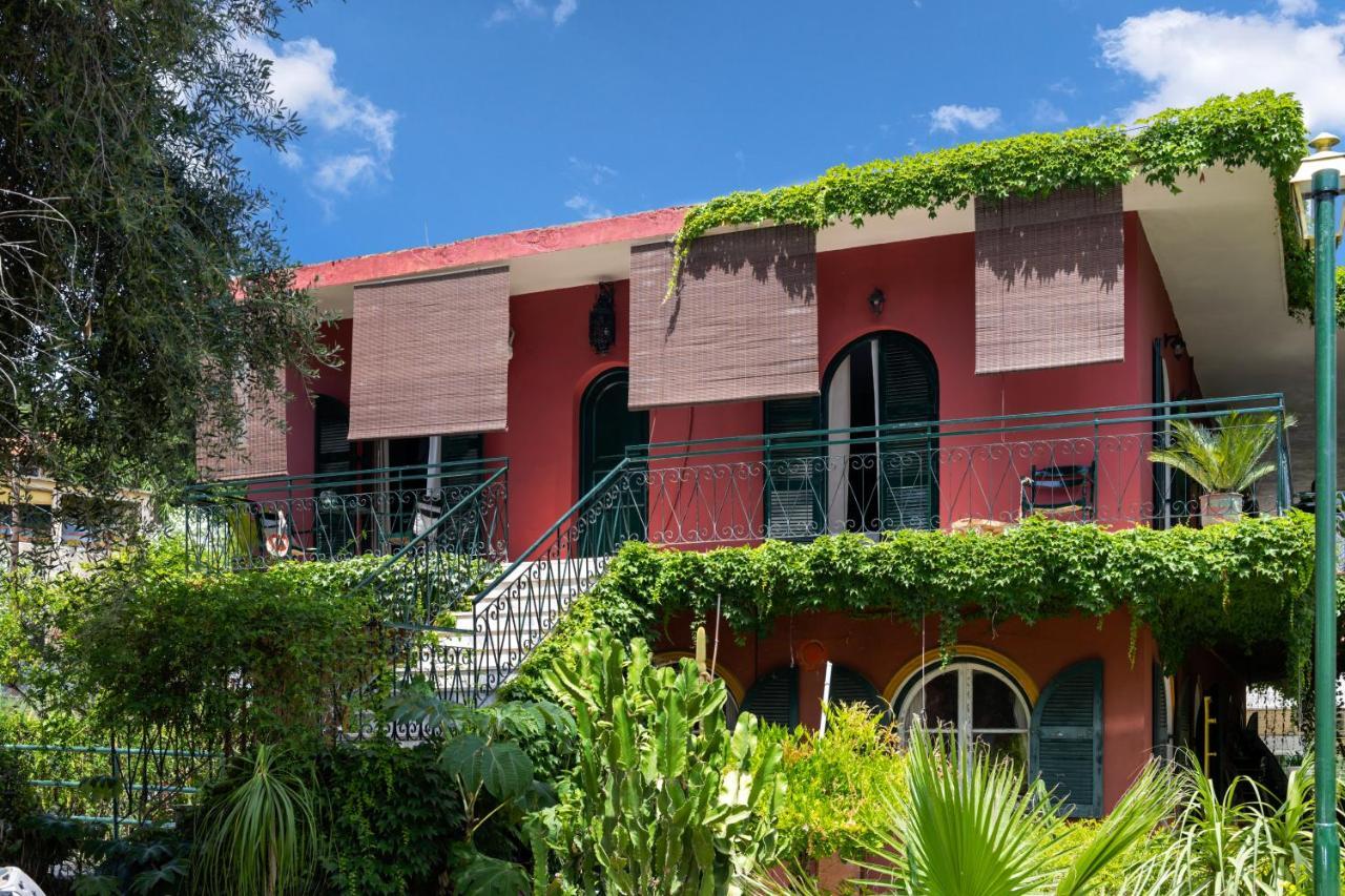 Lord Ape Suites Club Benitses  Bagian luar foto