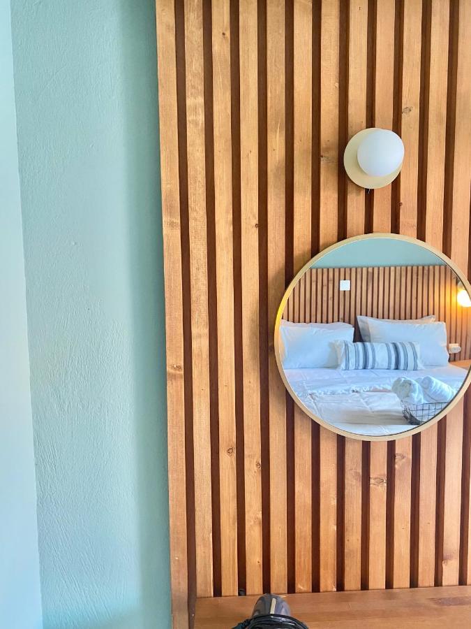 Lord Ape Suites Club Benitses  Bagian luar foto