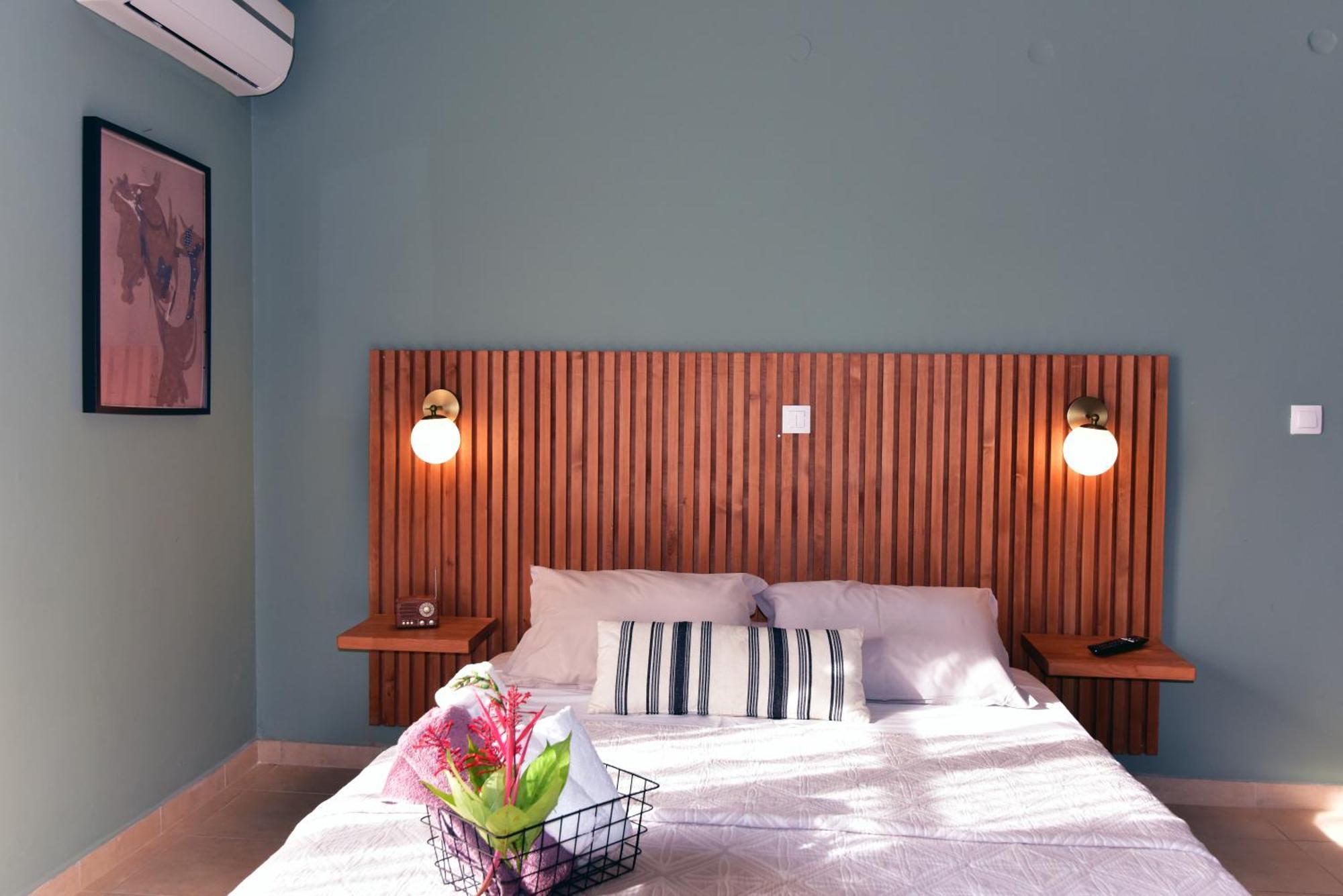 Lord Ape Suites Club Benitses  Bagian luar foto