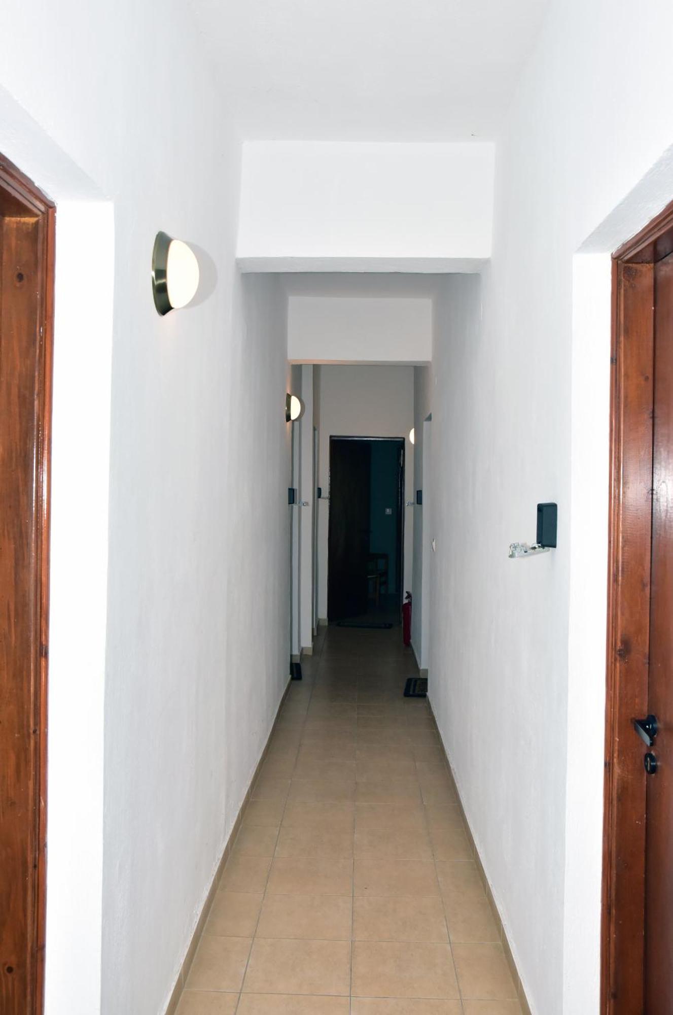 Lord Ape Suites Club Benitses  Bagian luar foto