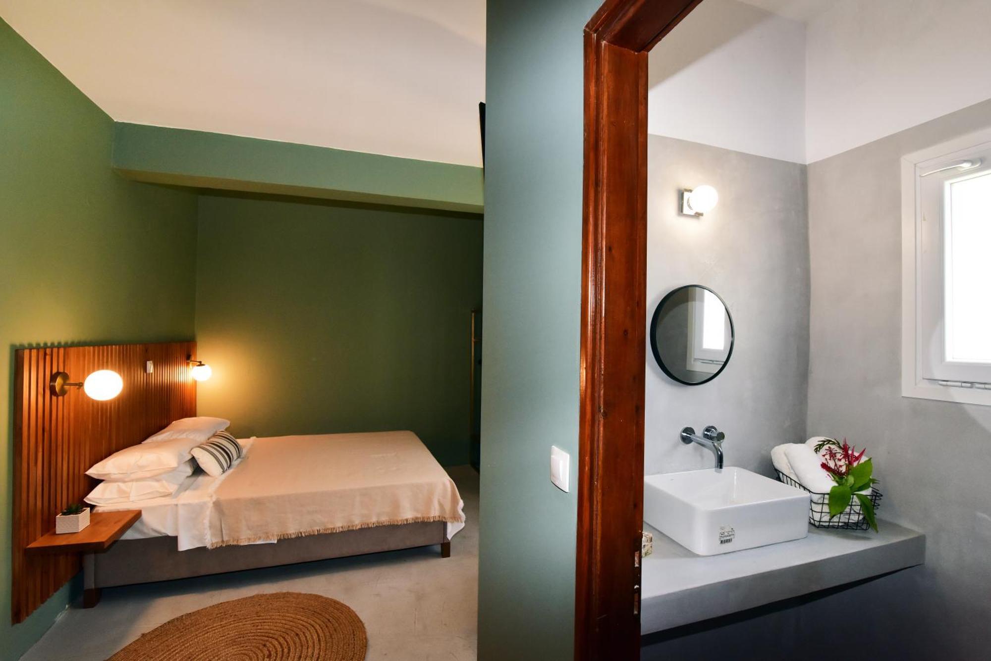 Lord Ape Suites Club Benitses  Bagian luar foto